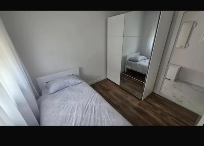 Stan Na Dan شقة *